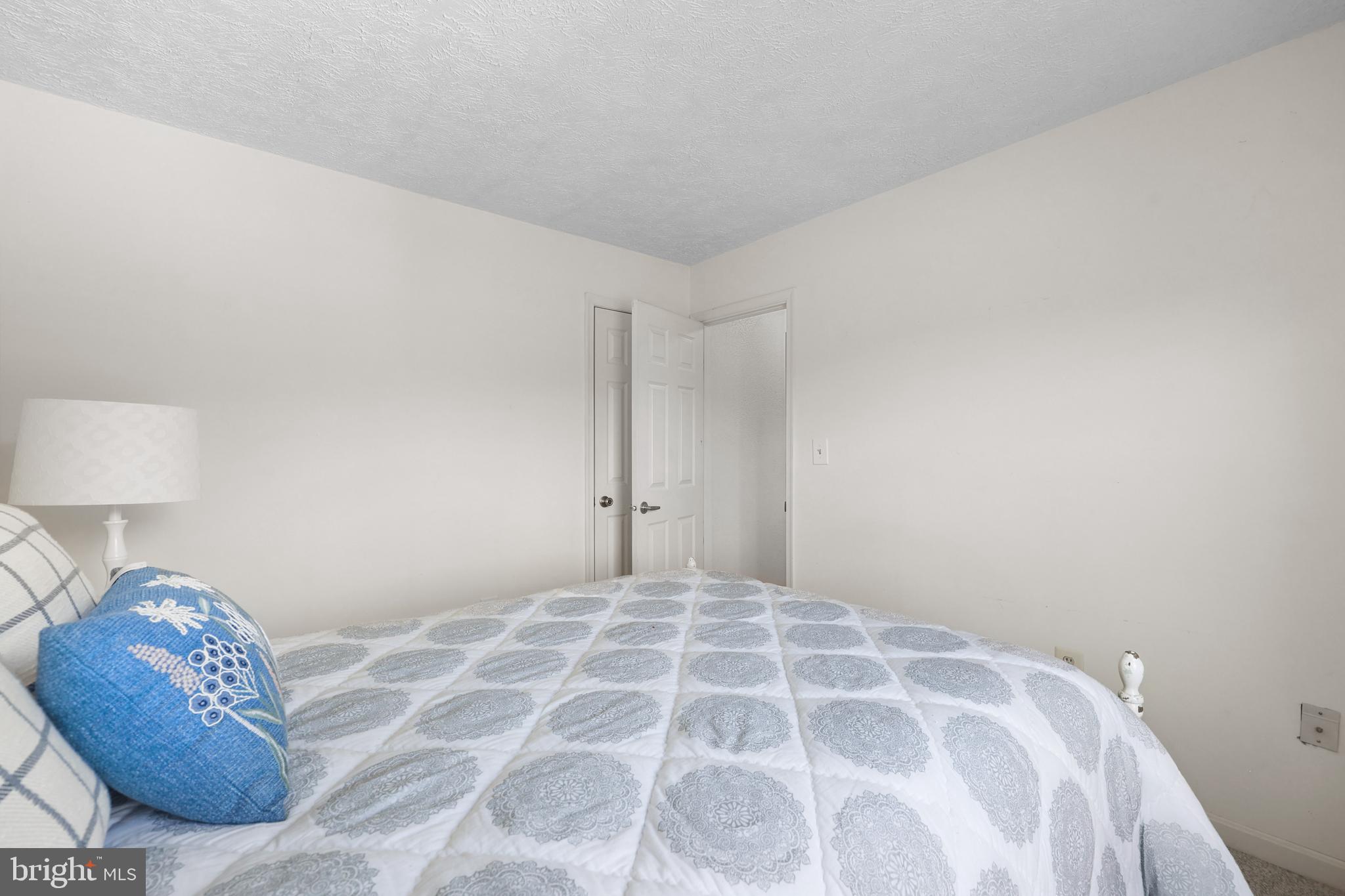 SPRINGS VALLEY FARM - Residential