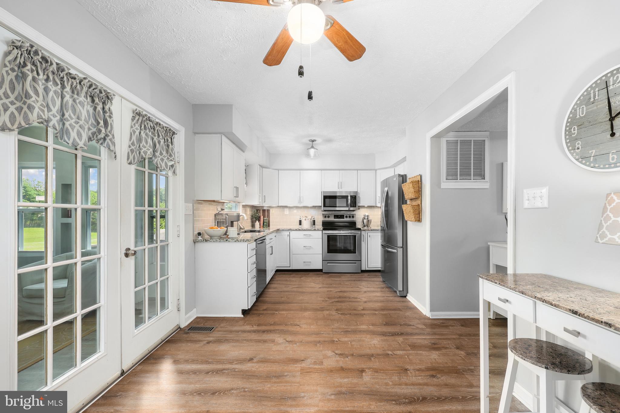 SPRINGS VALLEY FARM - Residential