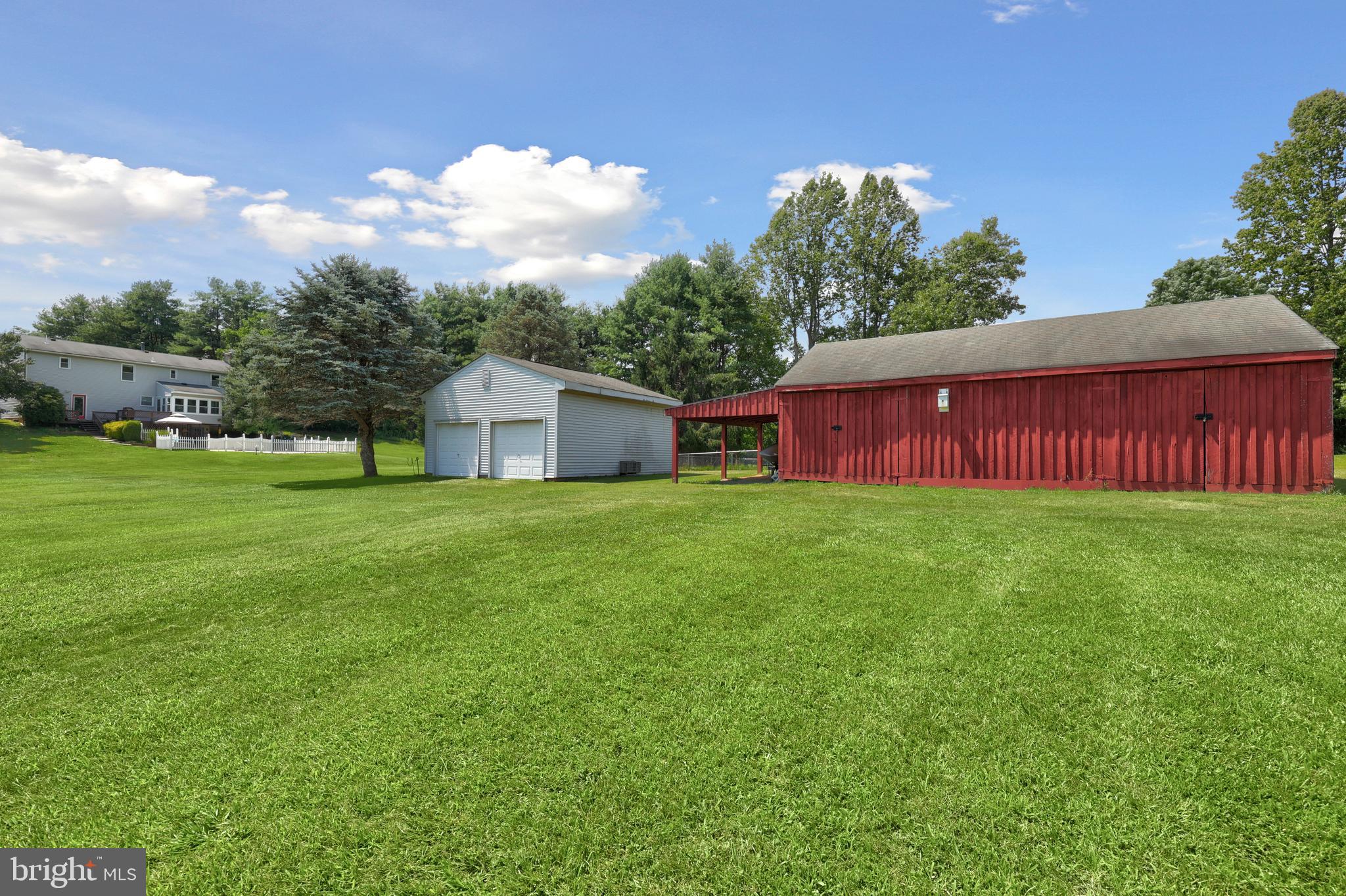 SPRINGS VALLEY FARM - Residential