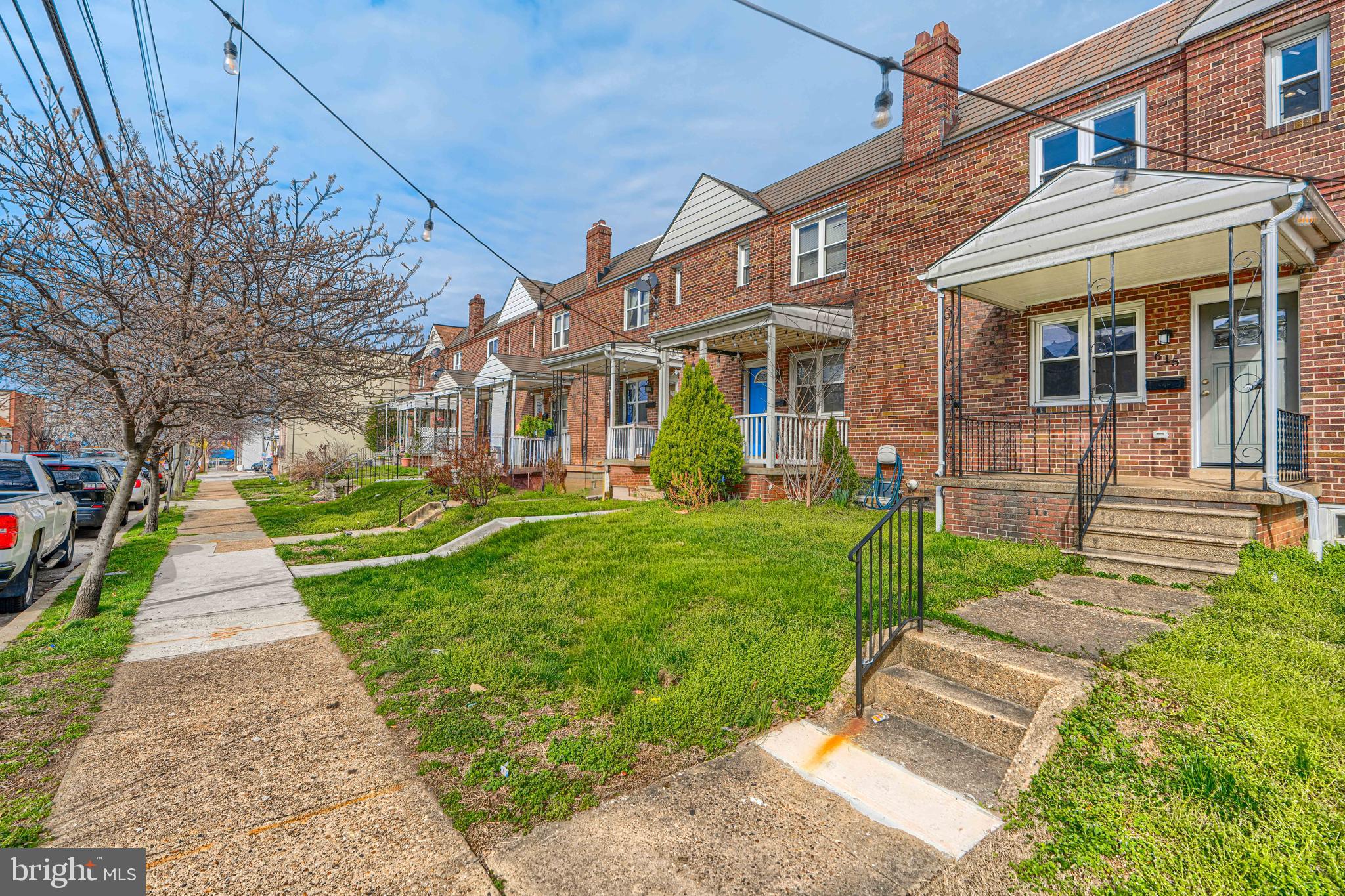 GREEKTOWN - Residential