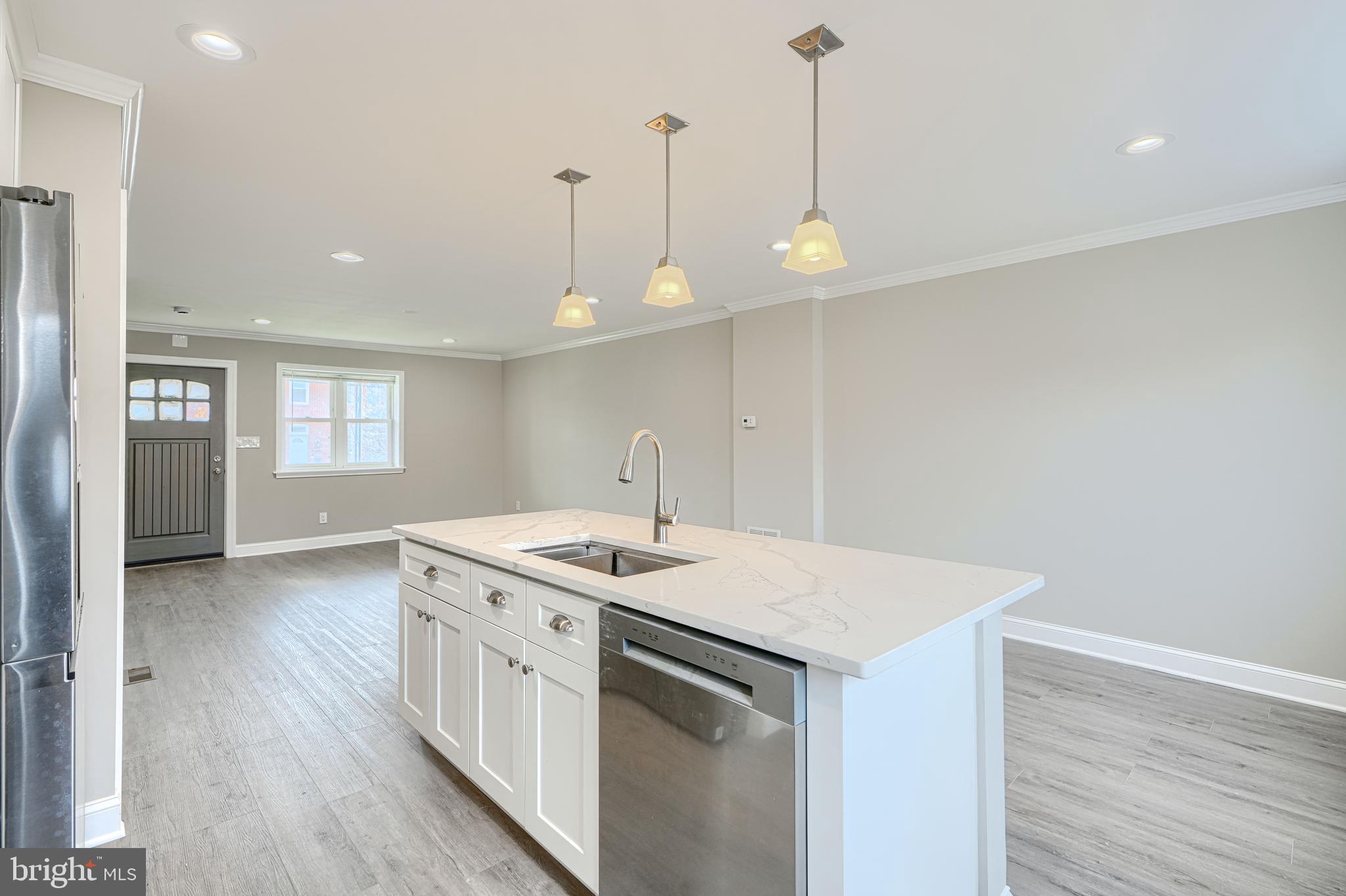 GREEKTOWN - Residential