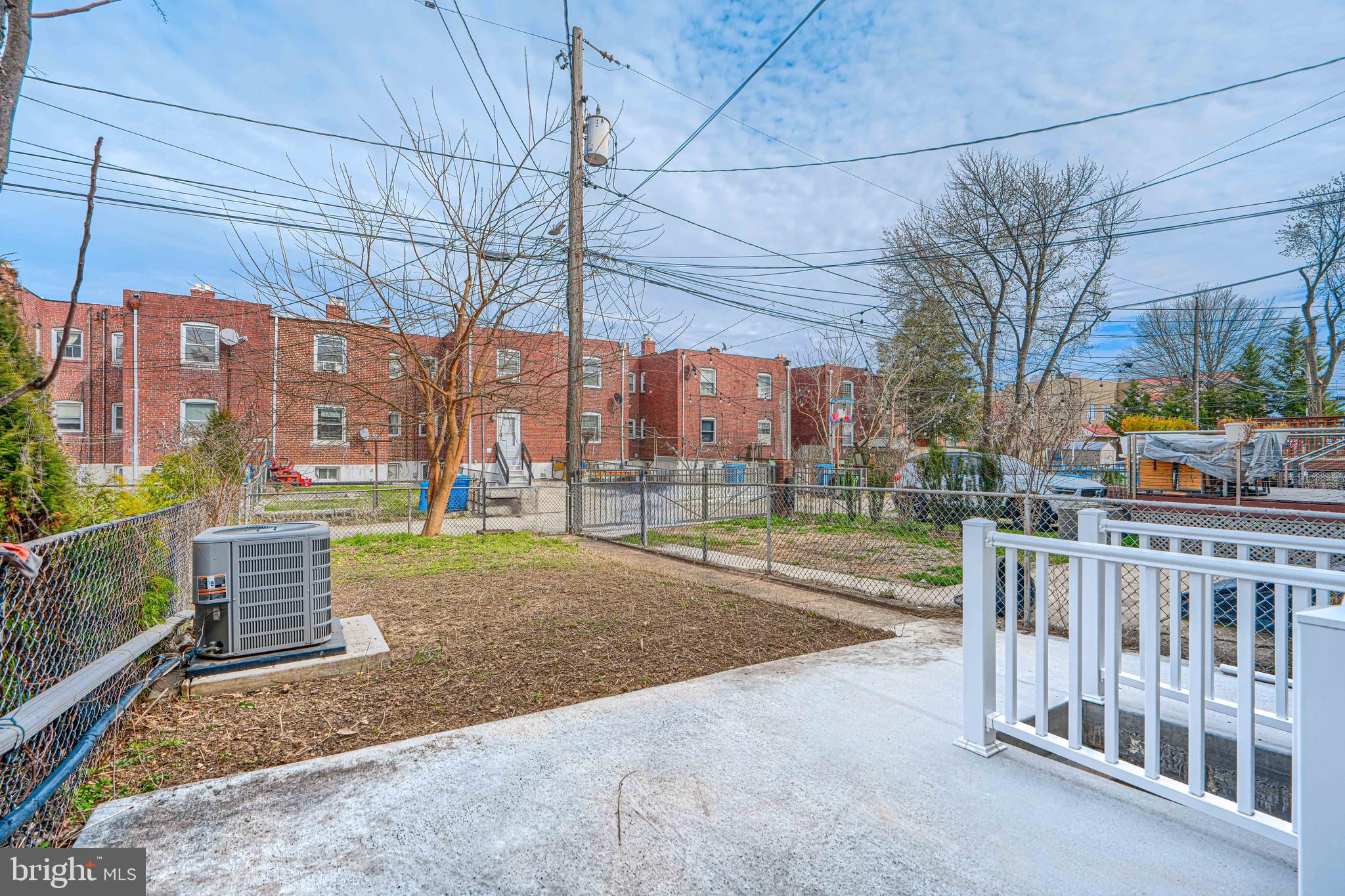 GREEKTOWN - Residential