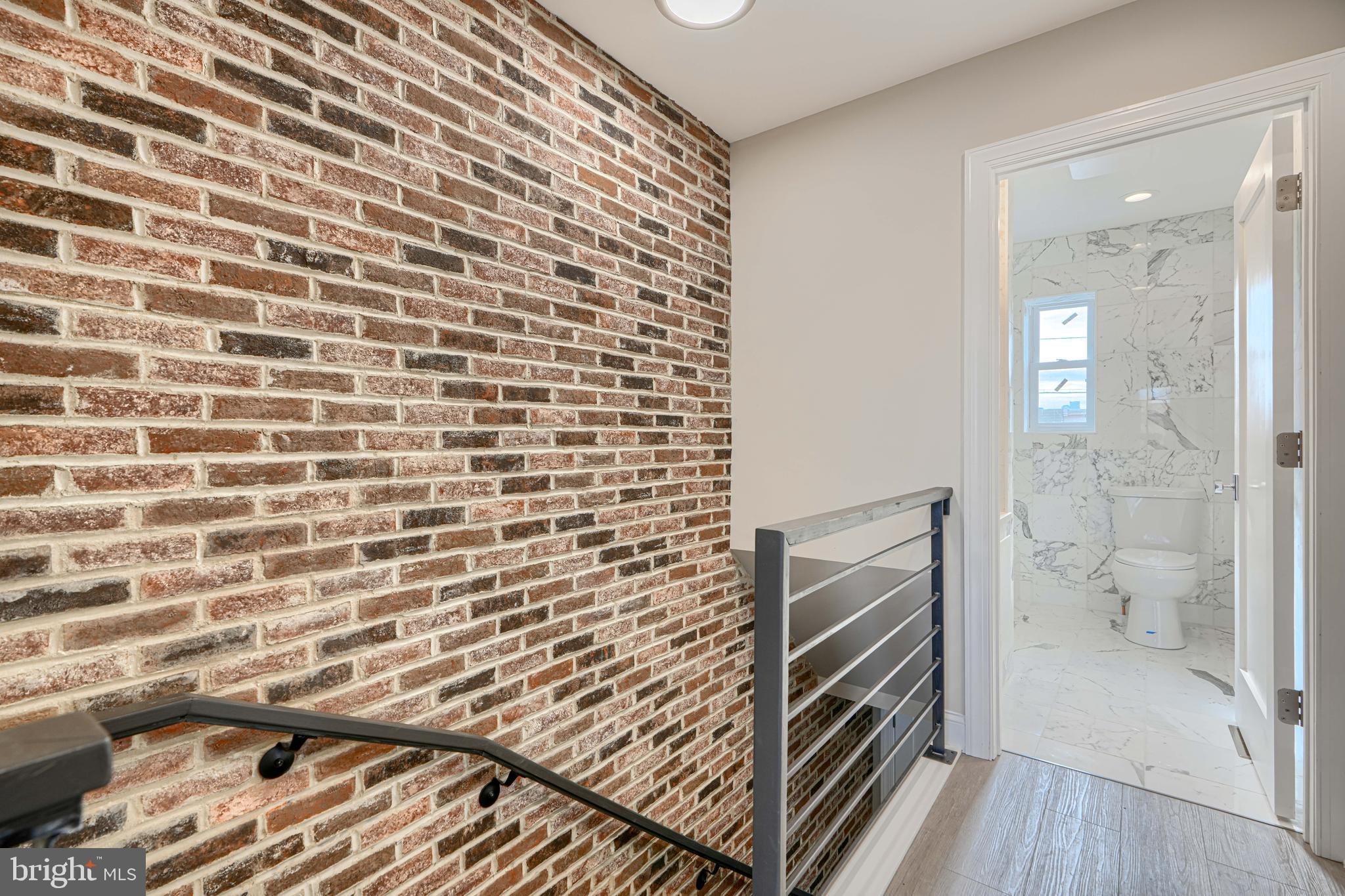 GREEKTOWN - Residential