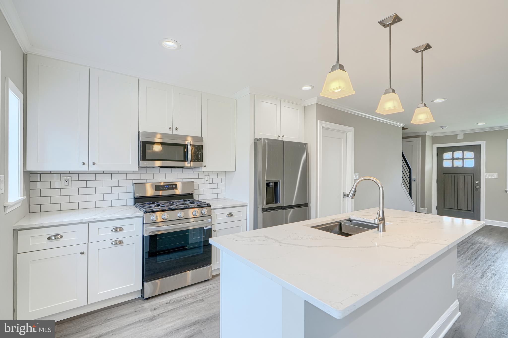 GREEKTOWN - Residential