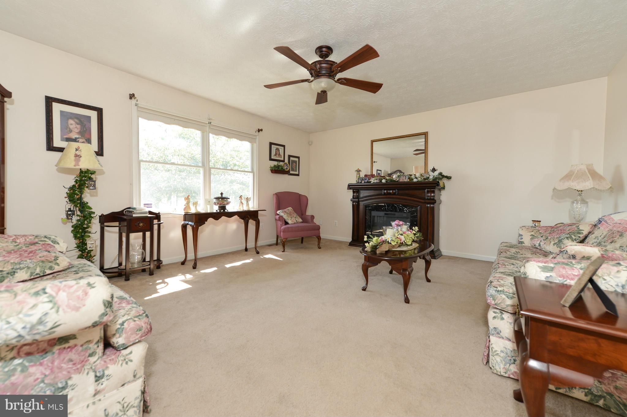 SUMMER HILL - Residential