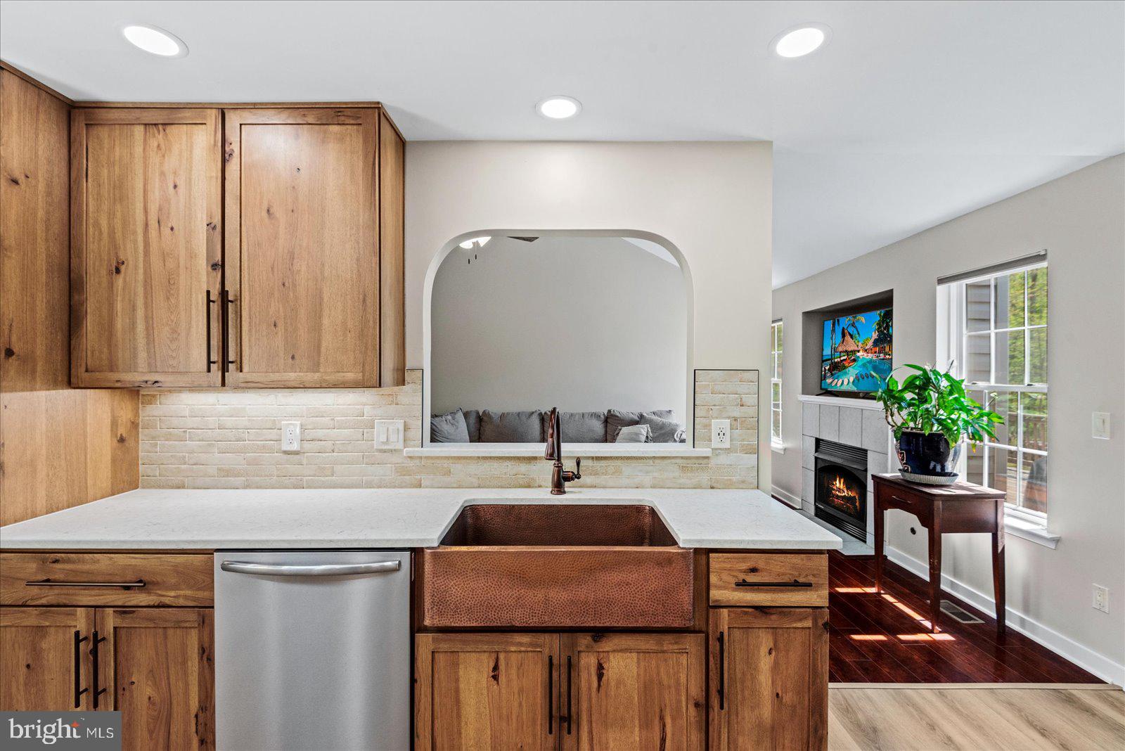 LAKE OF THE WOODS - Residential