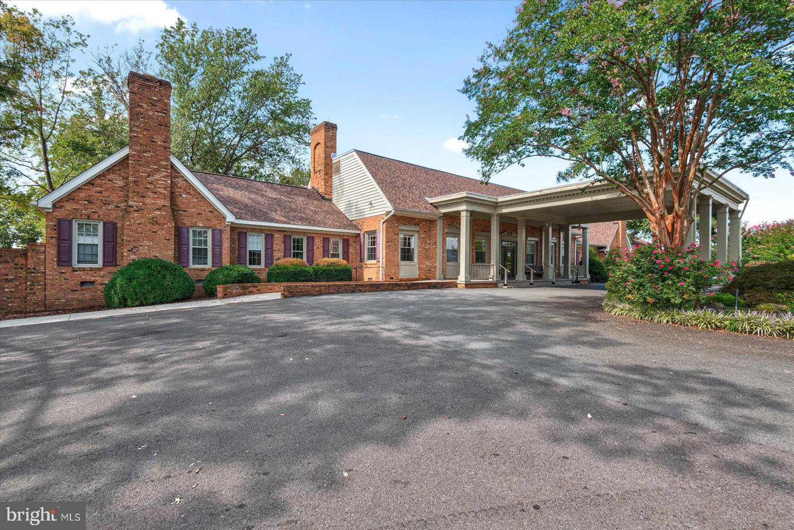 LAKE OF THE WOODS - Residential