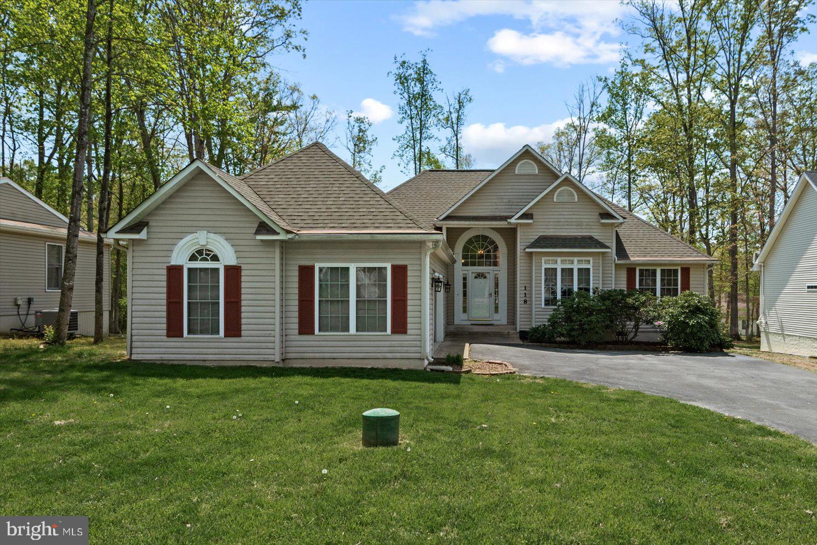 LAKE OF THE WOODS - Residential