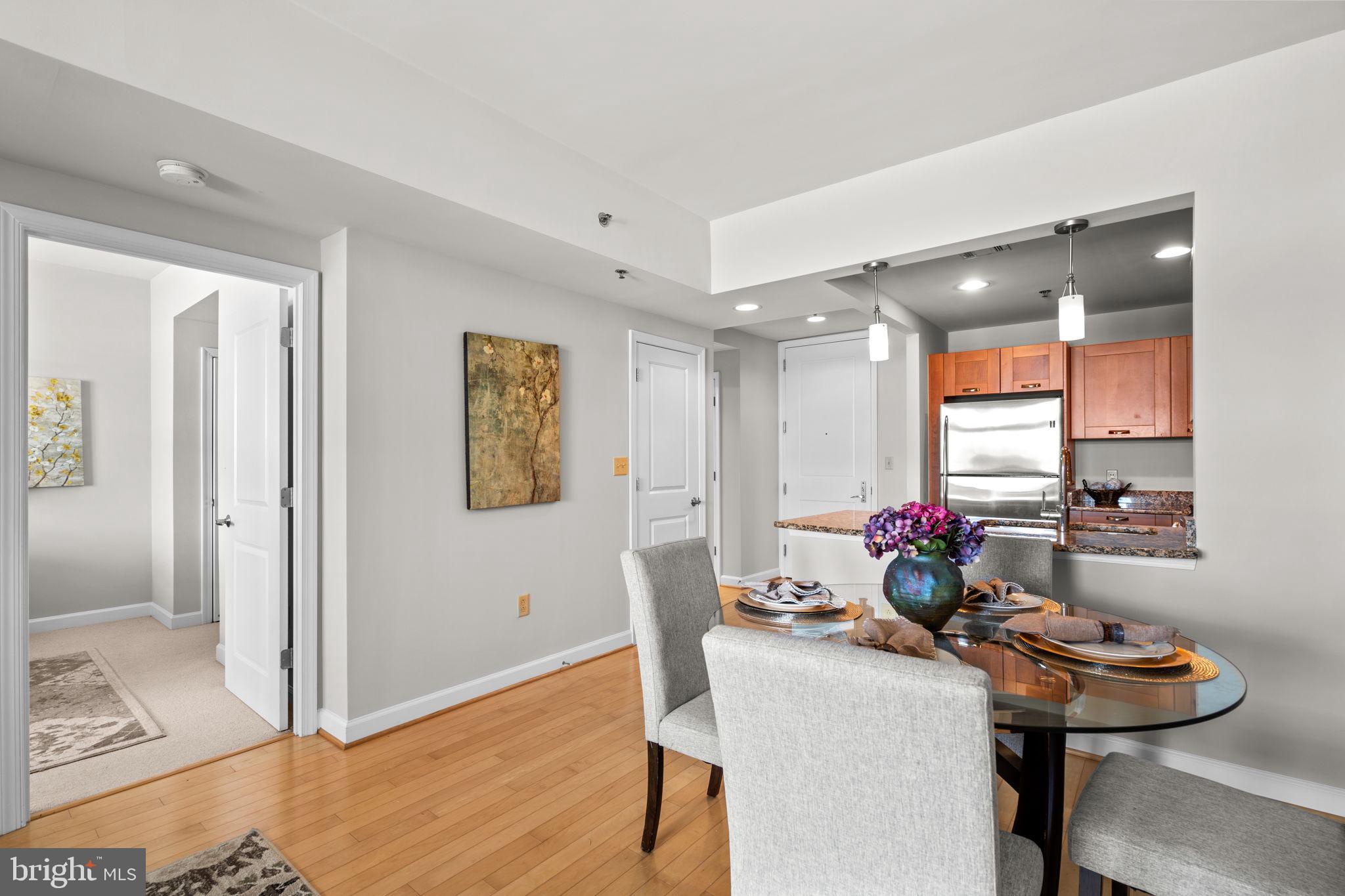 MIDTOWN BETHESDA NORTH - Residential