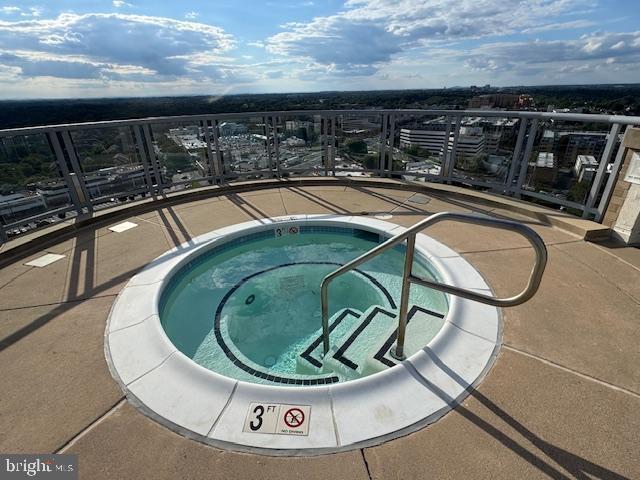 MIDTOWN BETHESDA NORTH - Residential