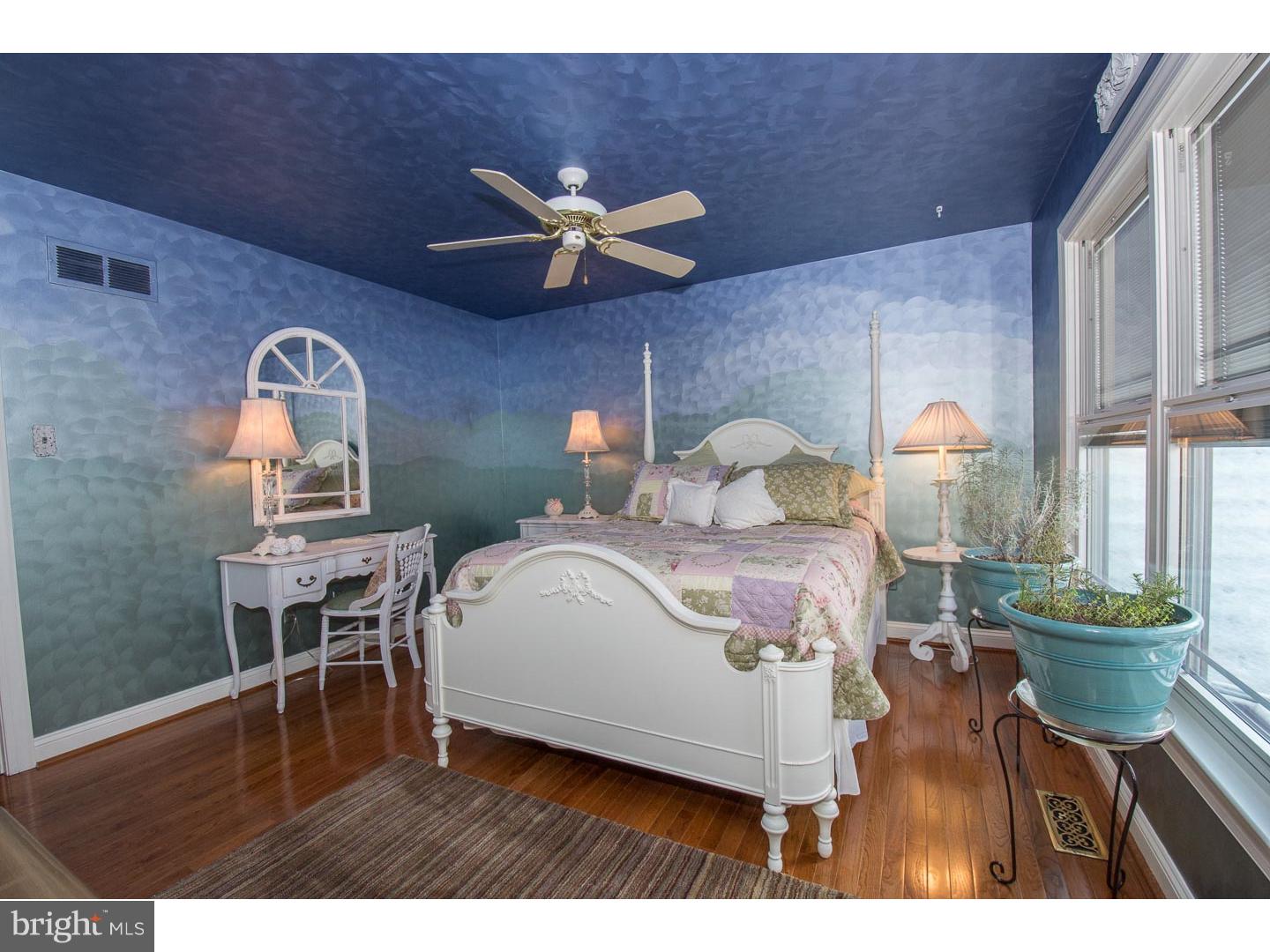 TREYBURN - Residential