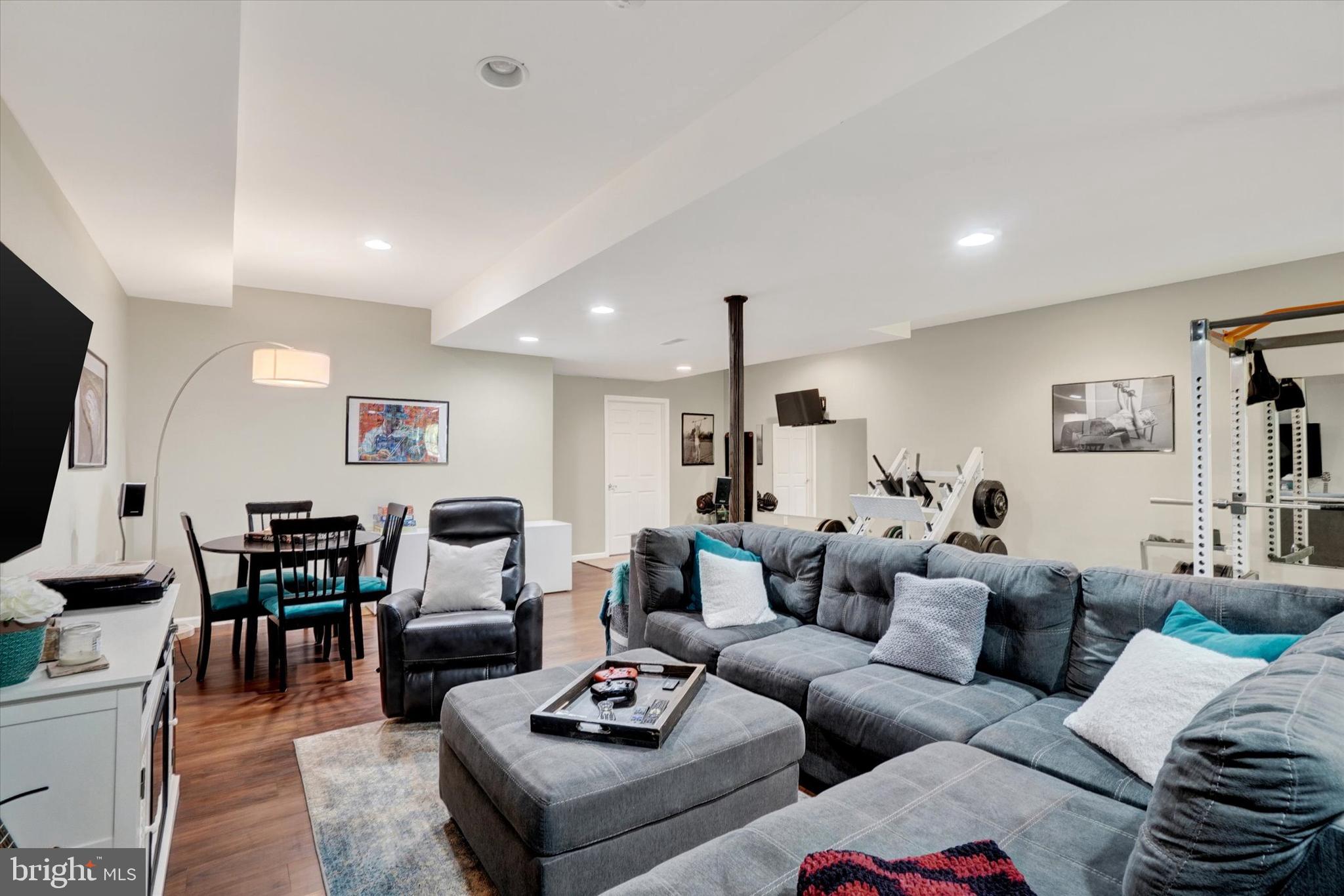 OLDE ORCHARD HILL - Residential