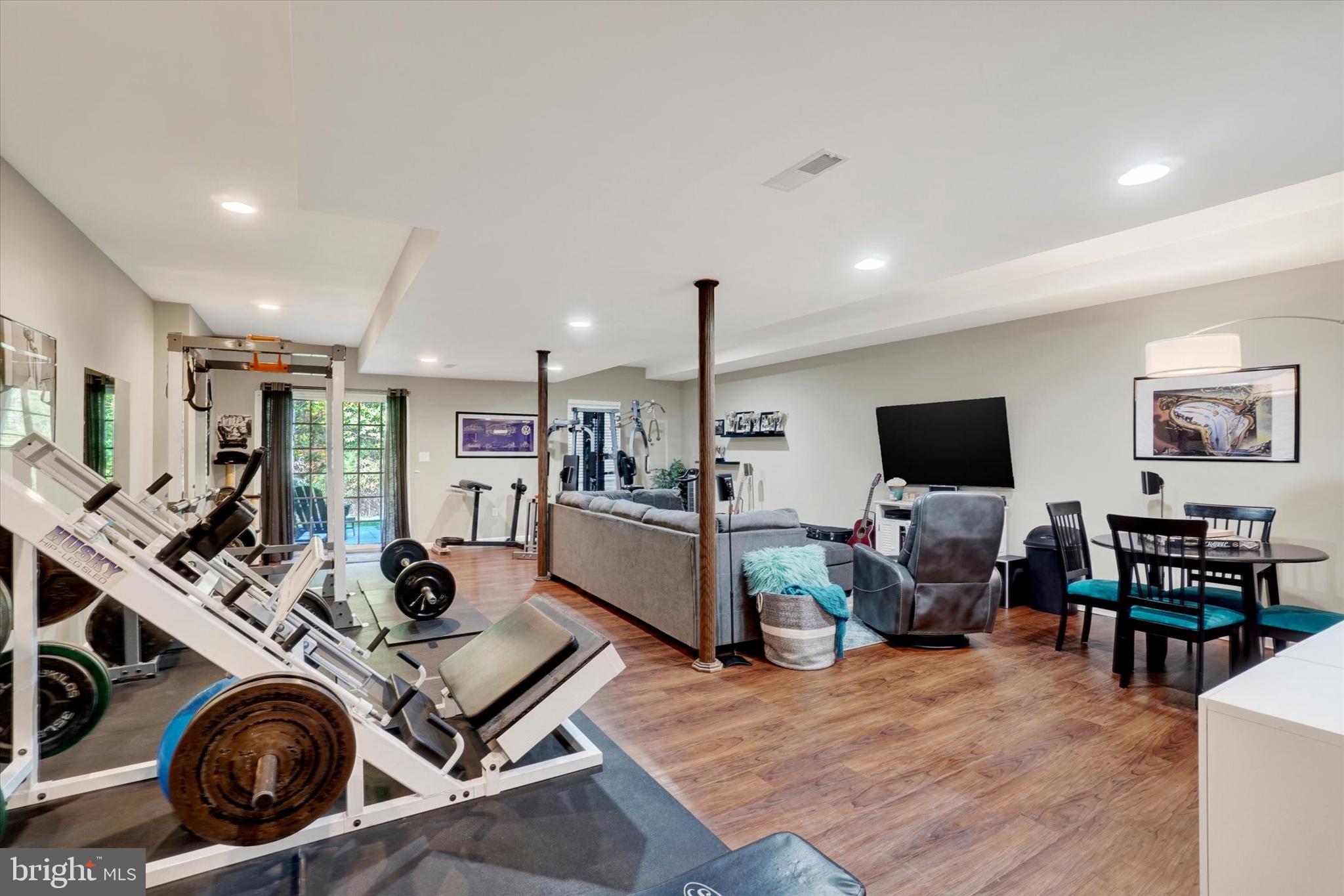 OLDE ORCHARD HILL - Residential