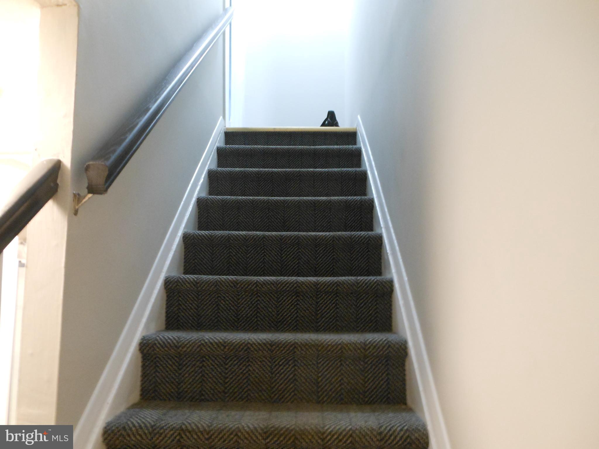 BROADFIELD - Residential