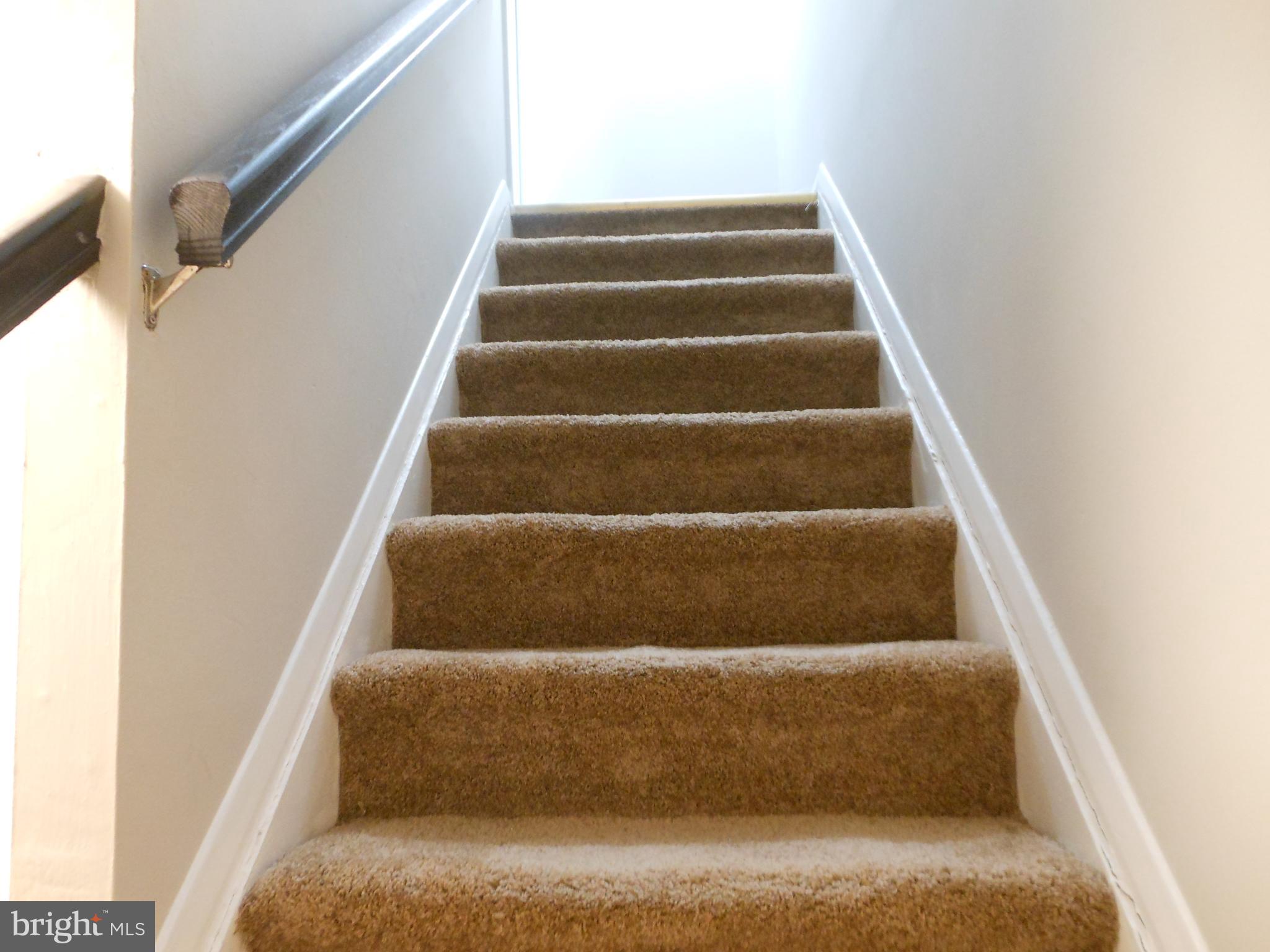 BROADFIELD - Residential