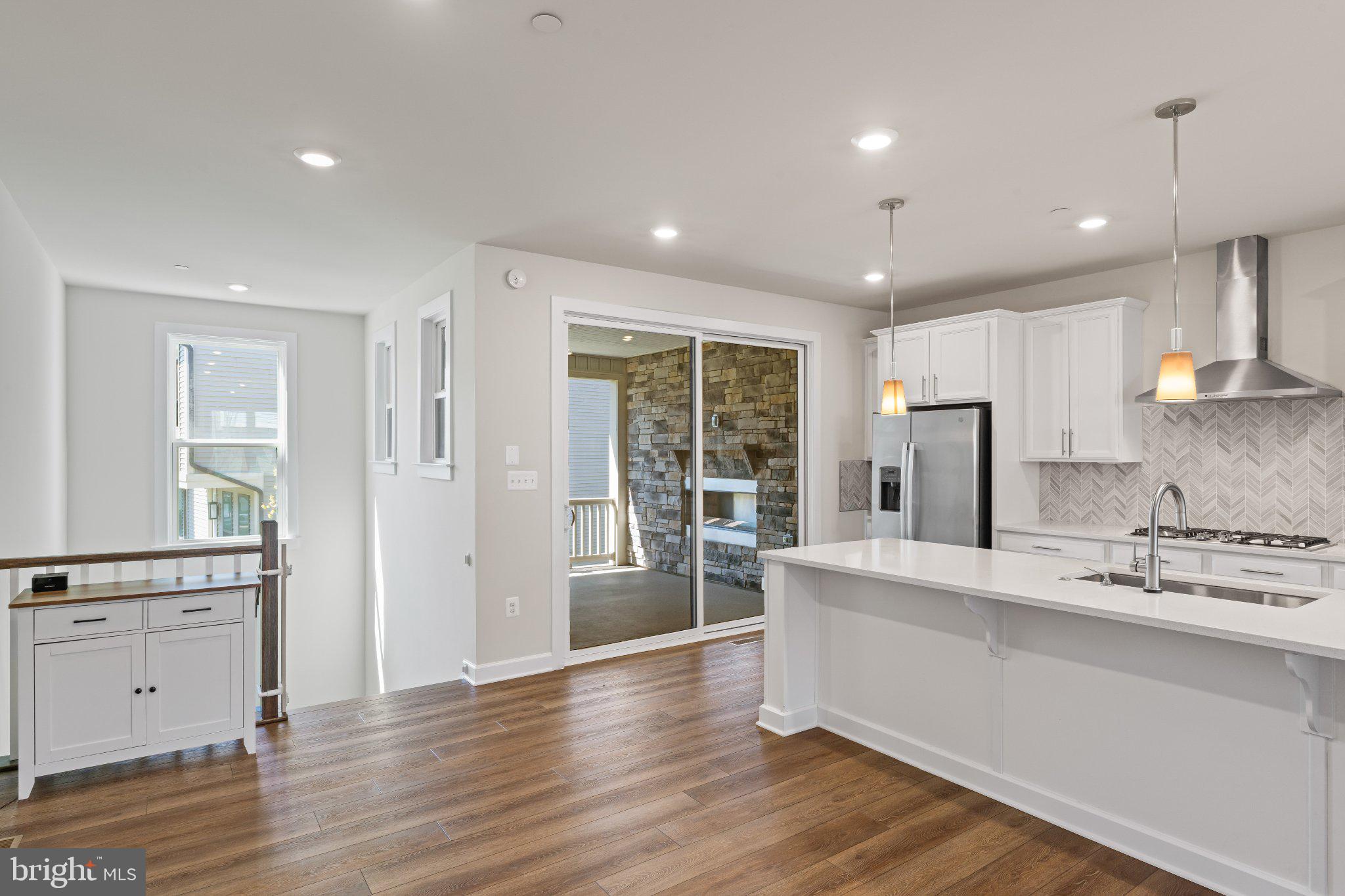 CEDAR CREEK - Residential