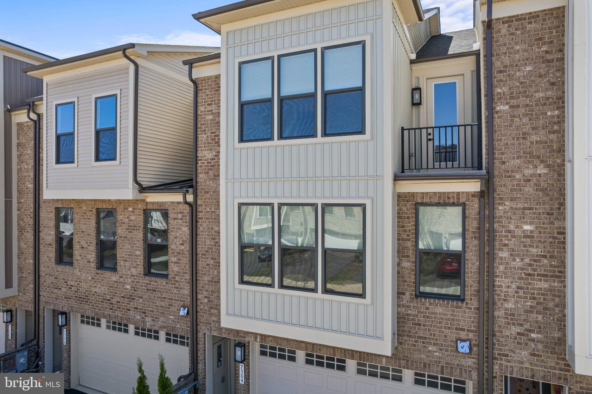 CEDAR CREEK - Residential