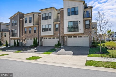 Tiny photo for 7504 Overview Terrace, COLUMBIA, MD 21044 (MLS # MDHW2066504)