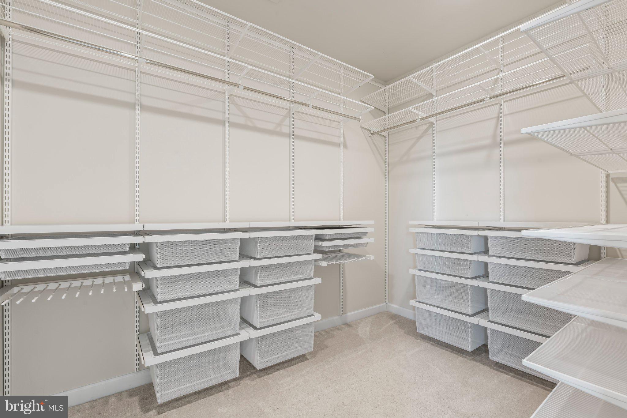 CEDAR CREEK - Residential