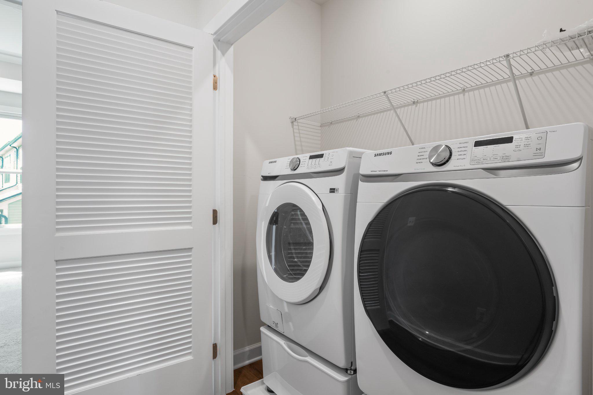 CEDAR CREEK - Residential