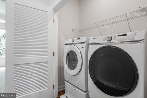 Tiny photo for 7504 Overview Terrace, COLUMBIA, MD 21044 (MLS # MDHW2066504)