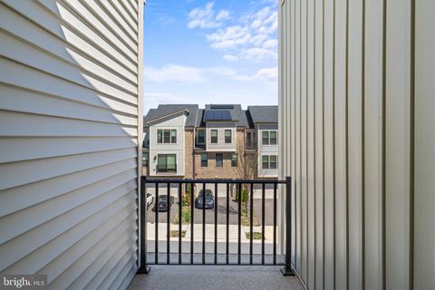 Tiny photo for 7504 Overview Terrace, COLUMBIA, MD 21044 (MLS # MDHW2066504)