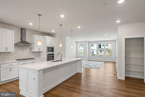 Tiny photo for 7504 Overview Terrace, COLUMBIA, MD 21044 (MLS # MDHW2066504)