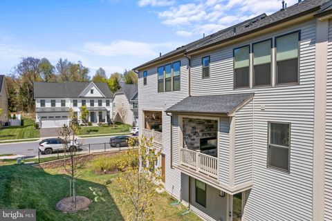 Tiny photo for 7504 Overview Terrace, COLUMBIA, MD 21044 (MLS # MDHW2066504)