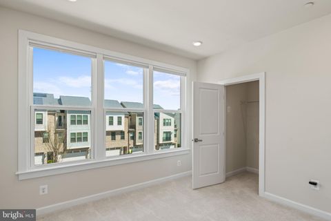Tiny photo for 7504 Overview Terrace, COLUMBIA, MD 21044 (MLS # MDHW2066504)