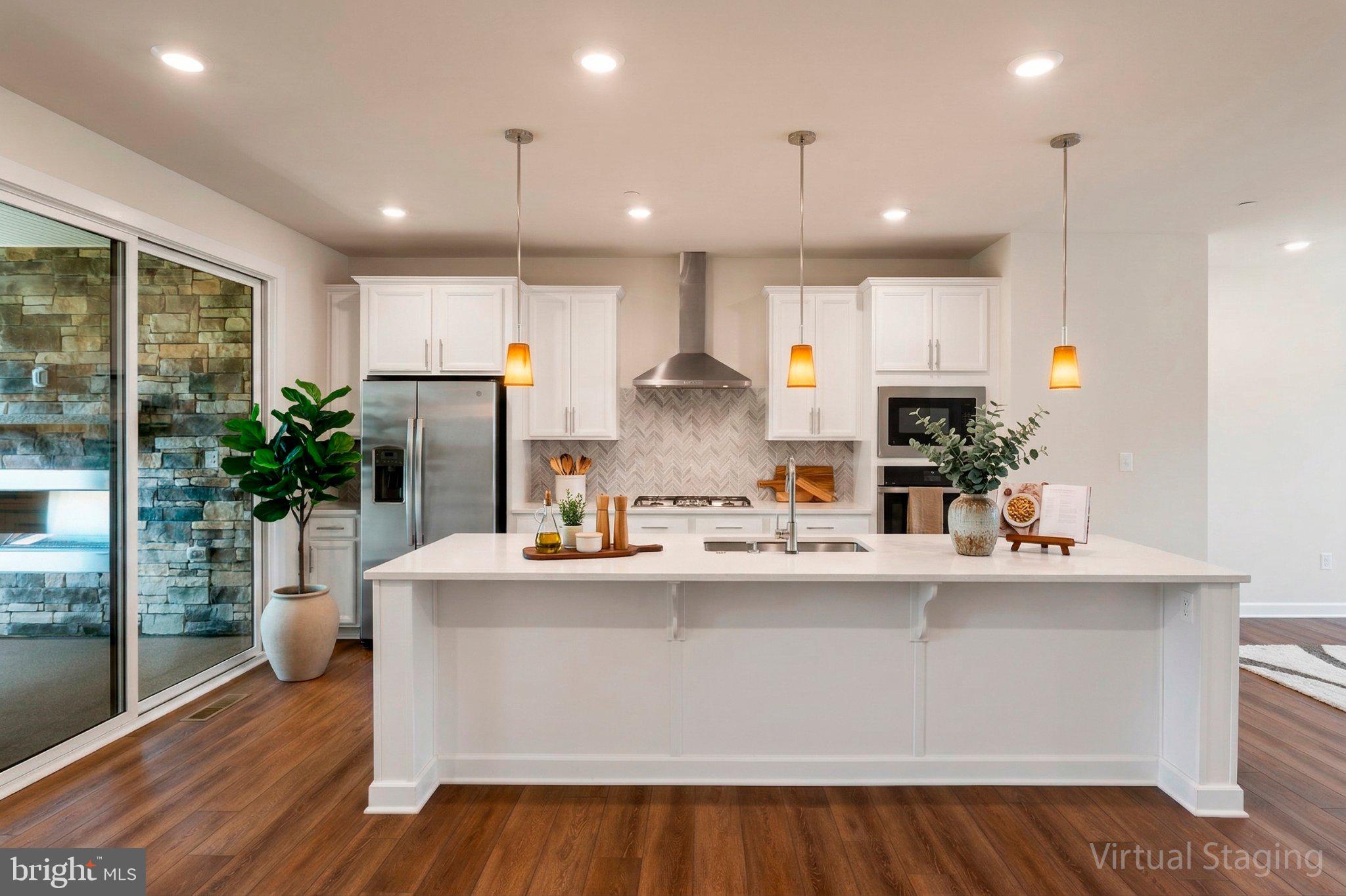 CEDAR CREEK - Residential