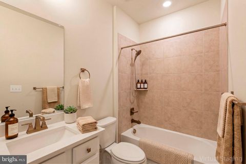 Tiny photo for 7504 Overview Terrace, COLUMBIA, MD 21044 (MLS # MDHW2066504)