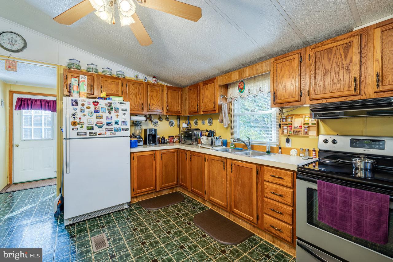 LAND OF LURAY - Residential