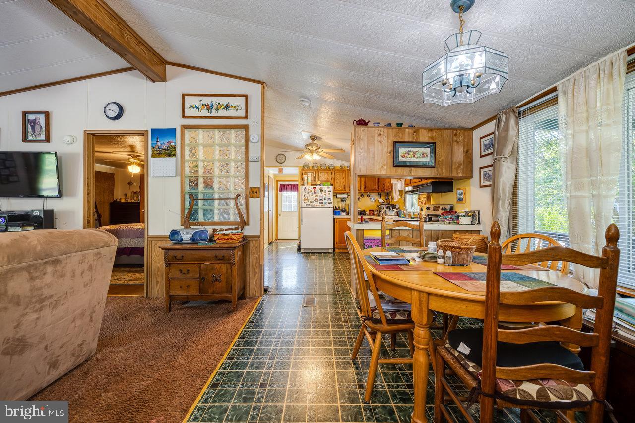 LAND OF LURAY - Residential