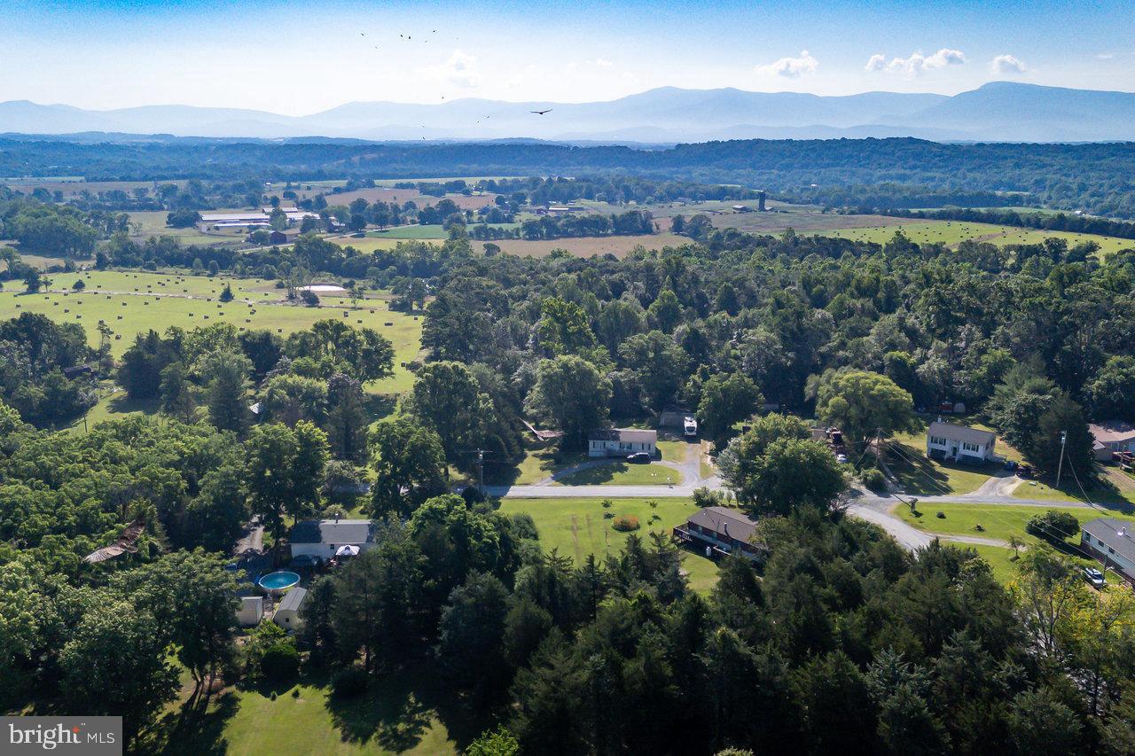 LAND OF LURAY - Residential