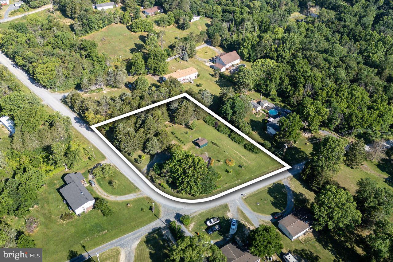 LAND OF LURAY - Residential