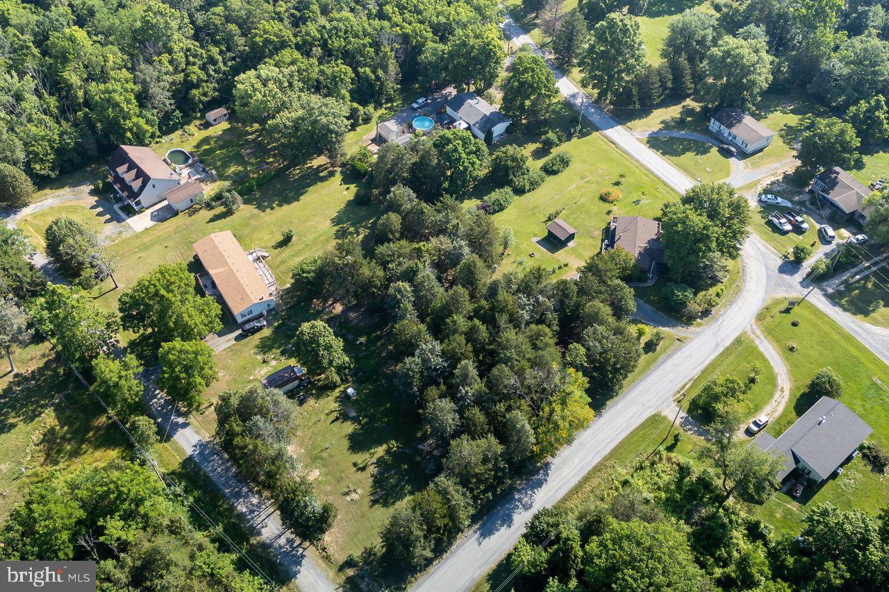 LAND OF LURAY - Residential