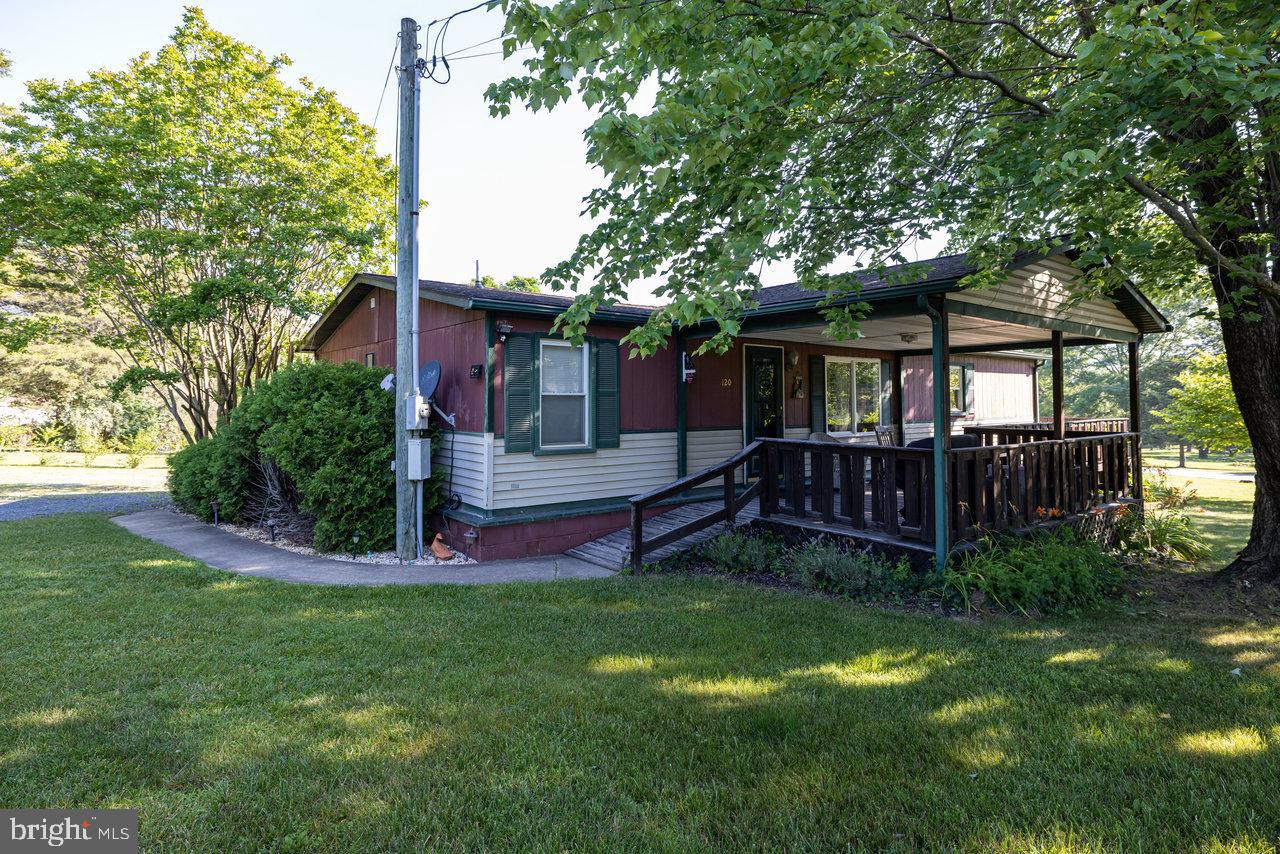 LAND OF LURAY - Residential