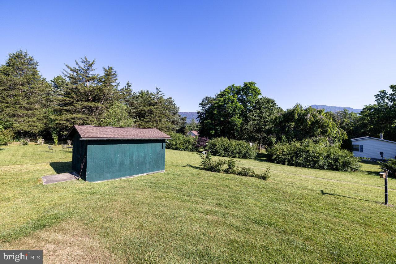 LAND OF LURAY - Residential