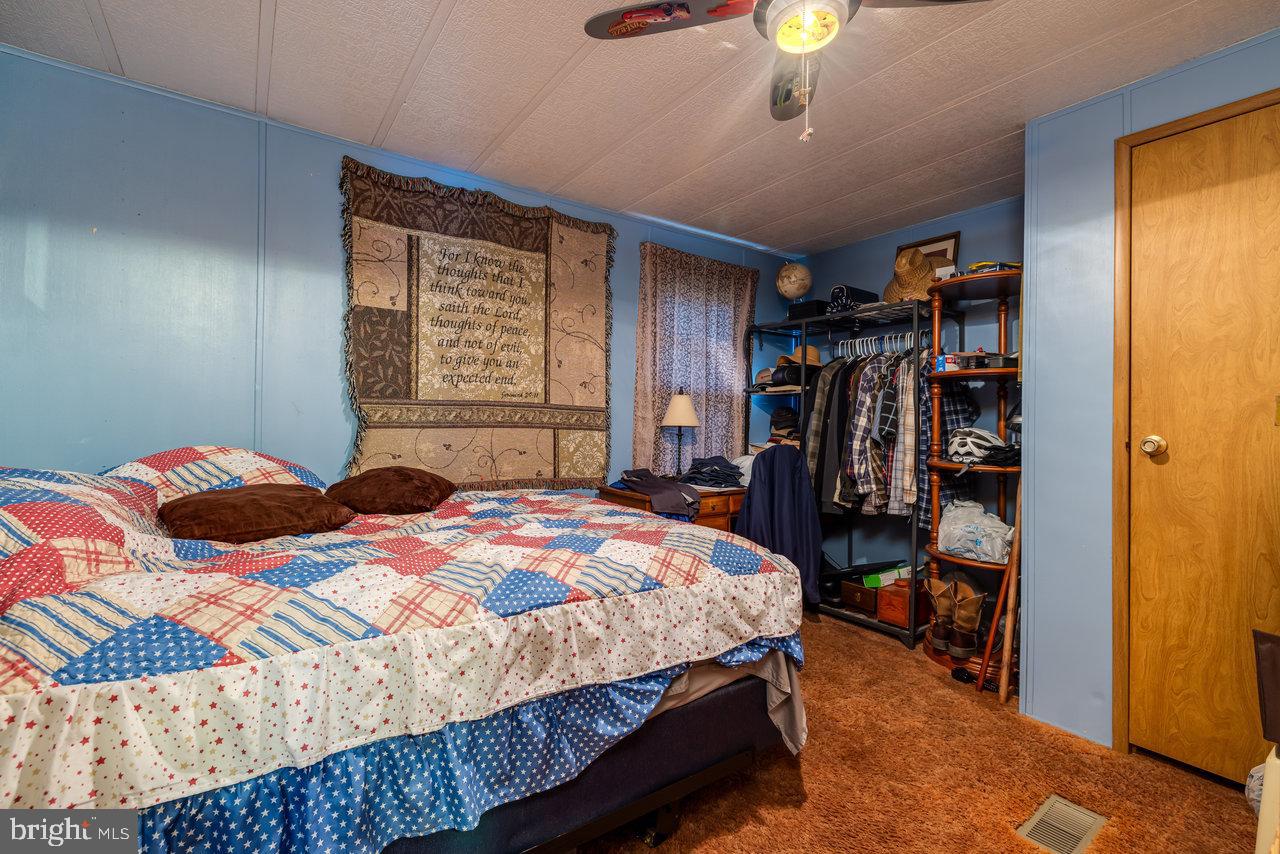 LAND OF LURAY - Residential