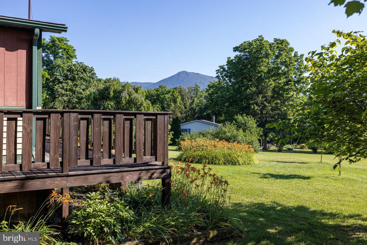 LAND OF LURAY - Residential