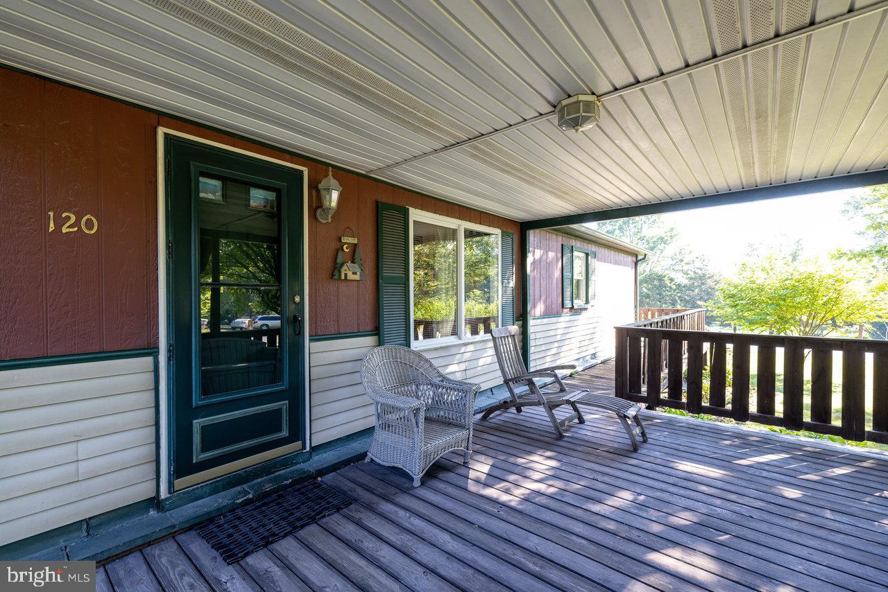 LAND OF LURAY - Residential