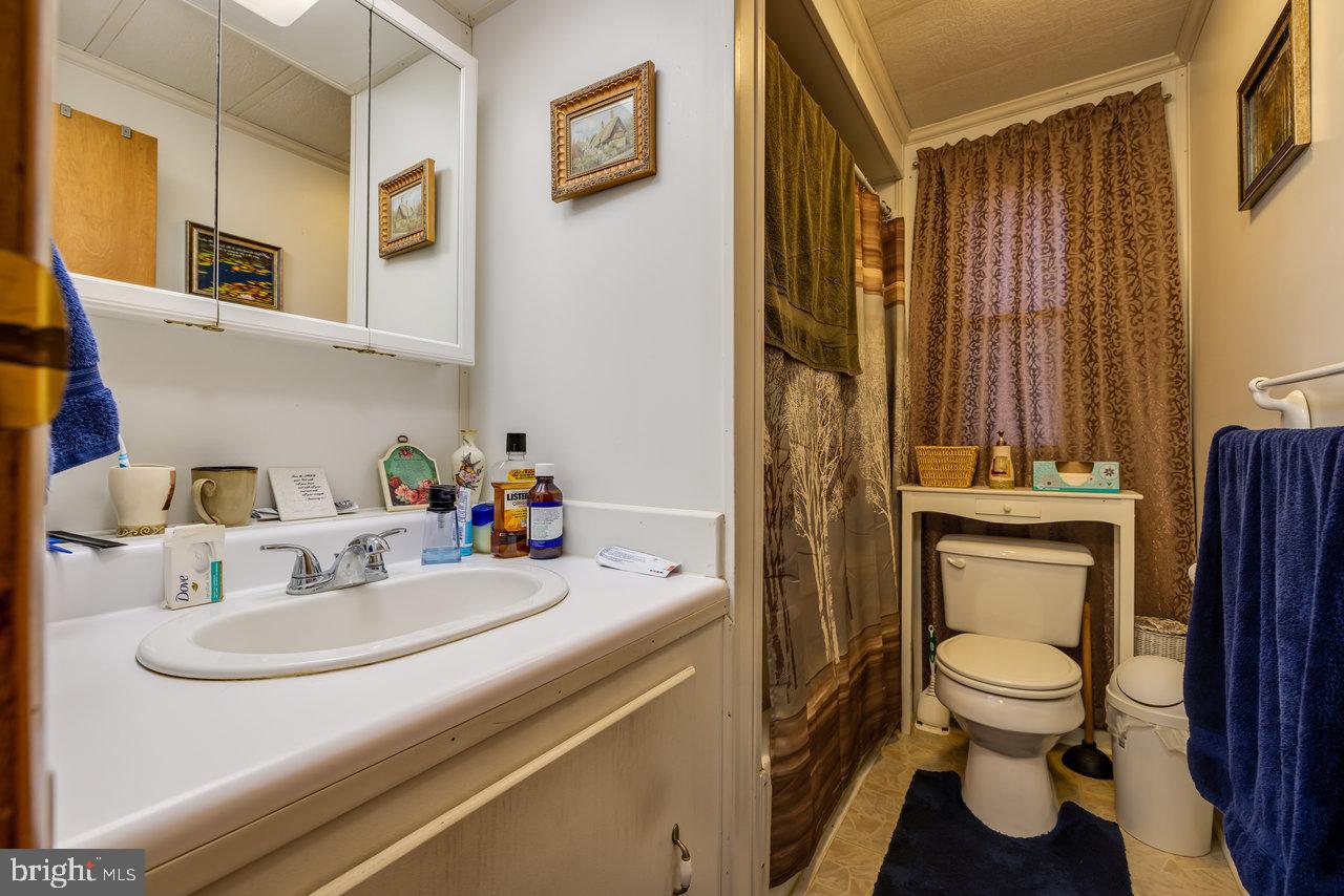 LAND OF LURAY - Residential