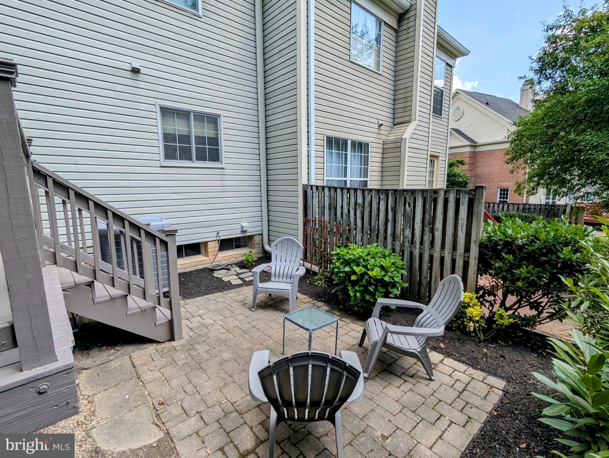 611 LAVENHAM COURT