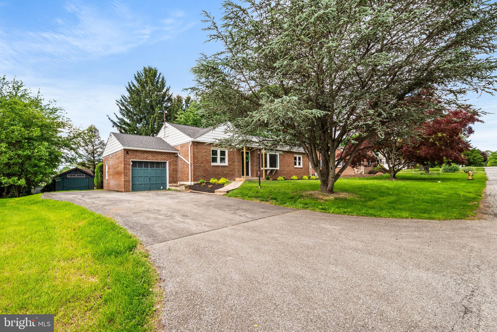 1508 ROBIN ROAD