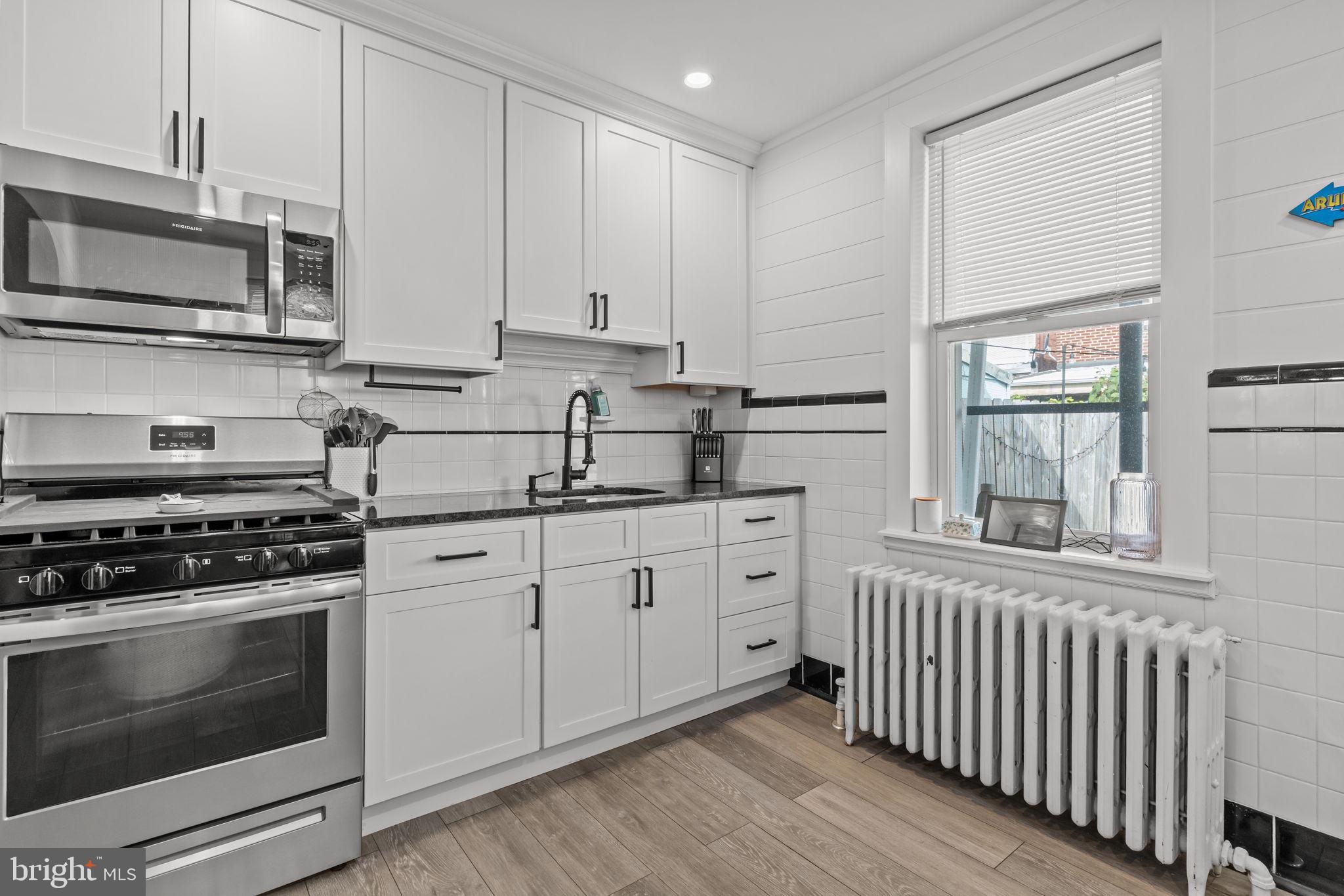 BRIDESBURG - Residential