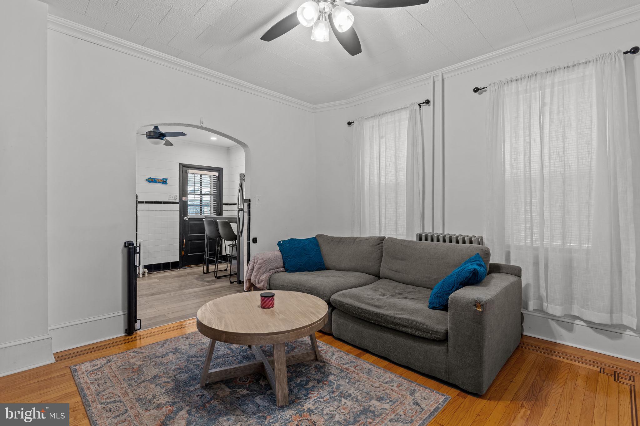 BRIDESBURG - Residential