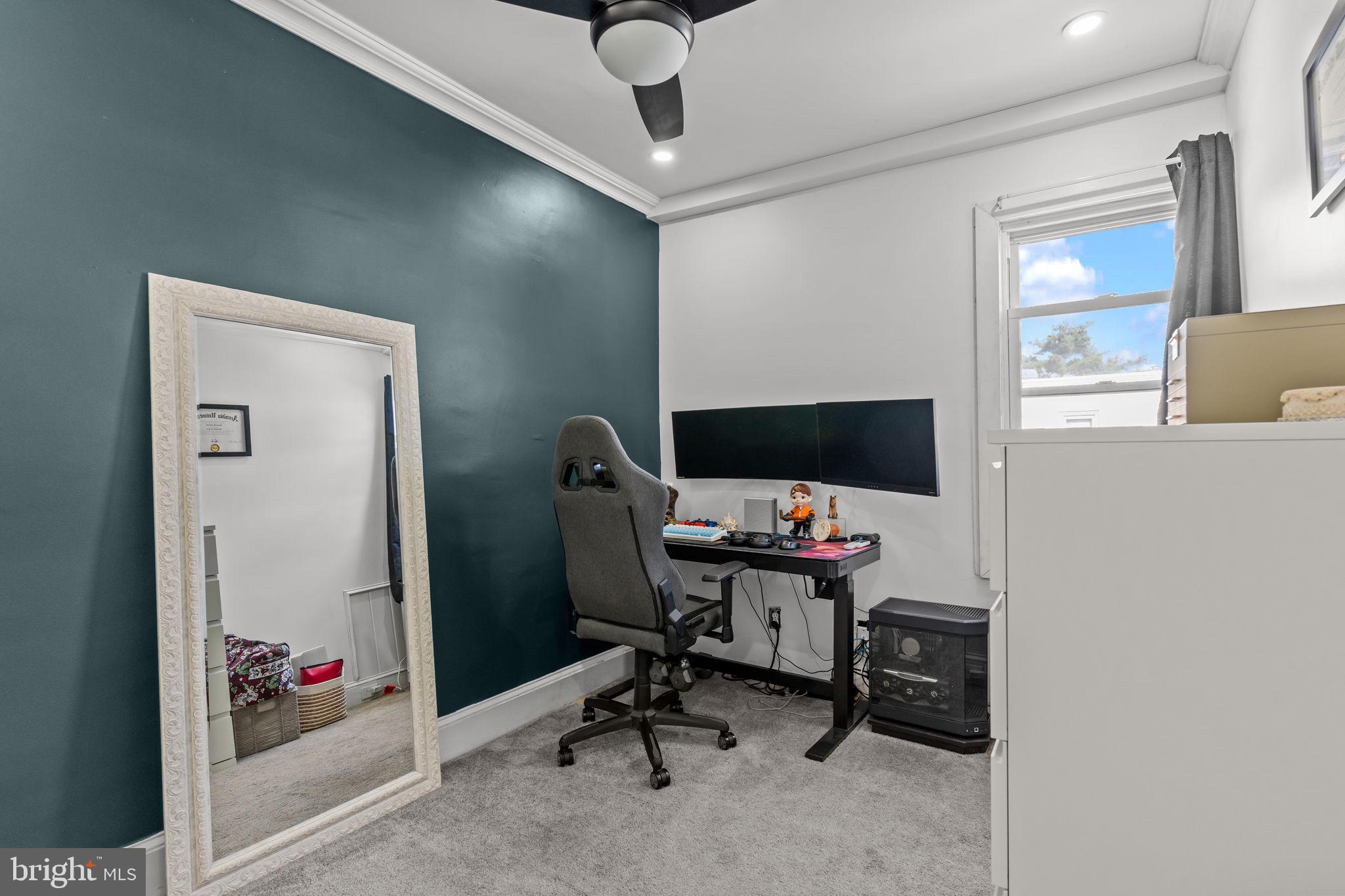 BRIDESBURG - Residential