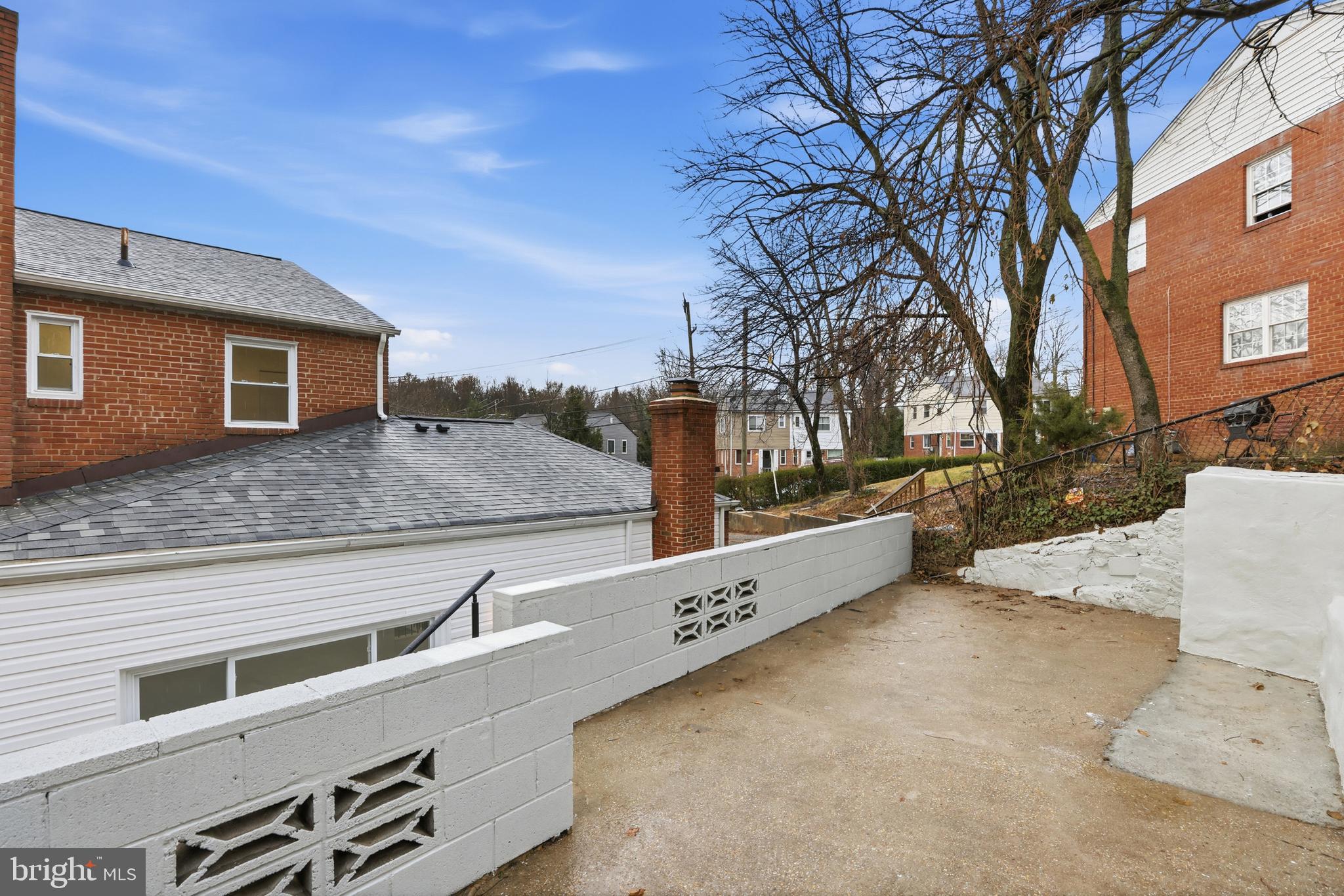 BEACON HEIGHTS - Residential