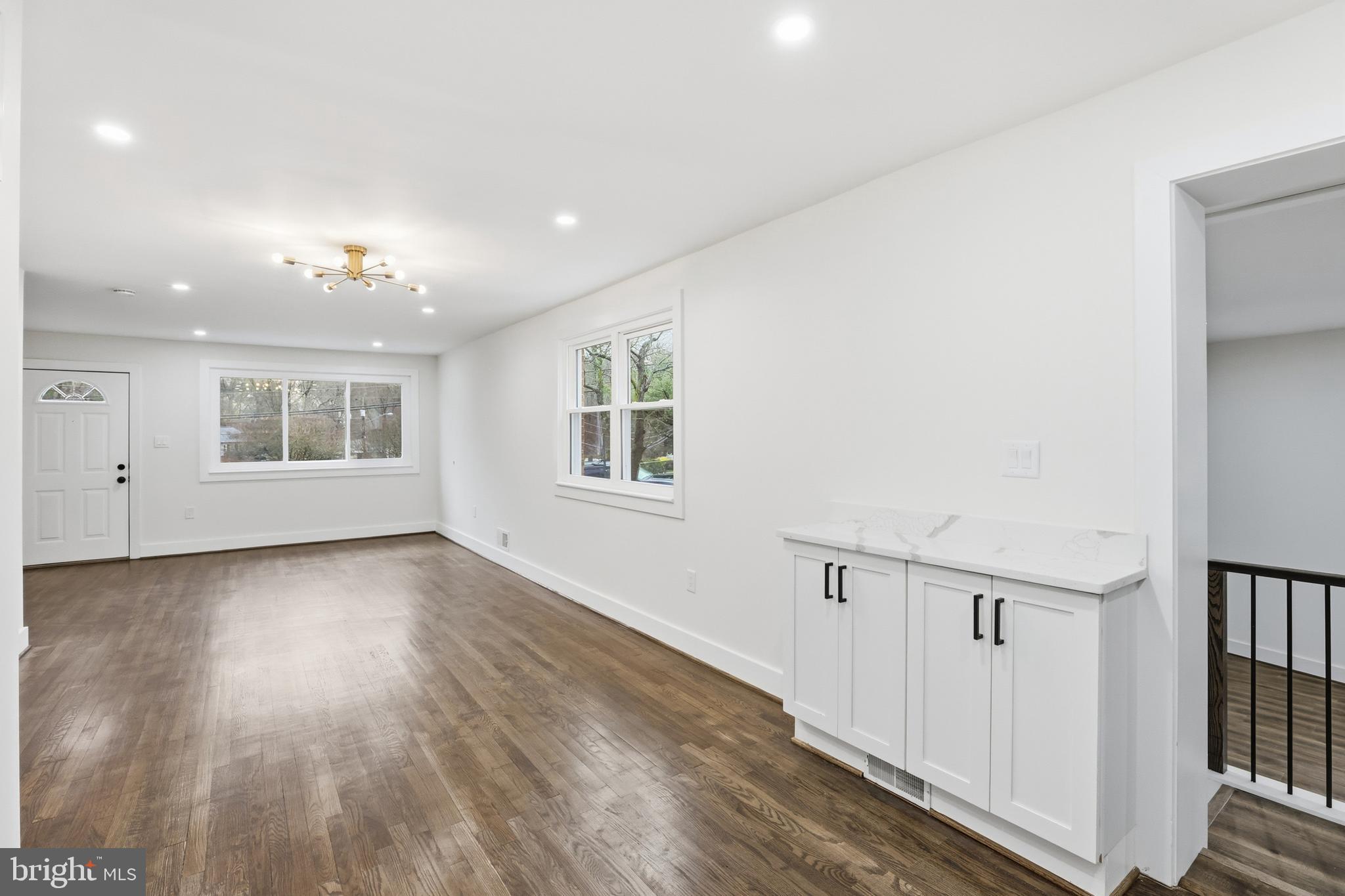 BEACON HEIGHTS - Residential