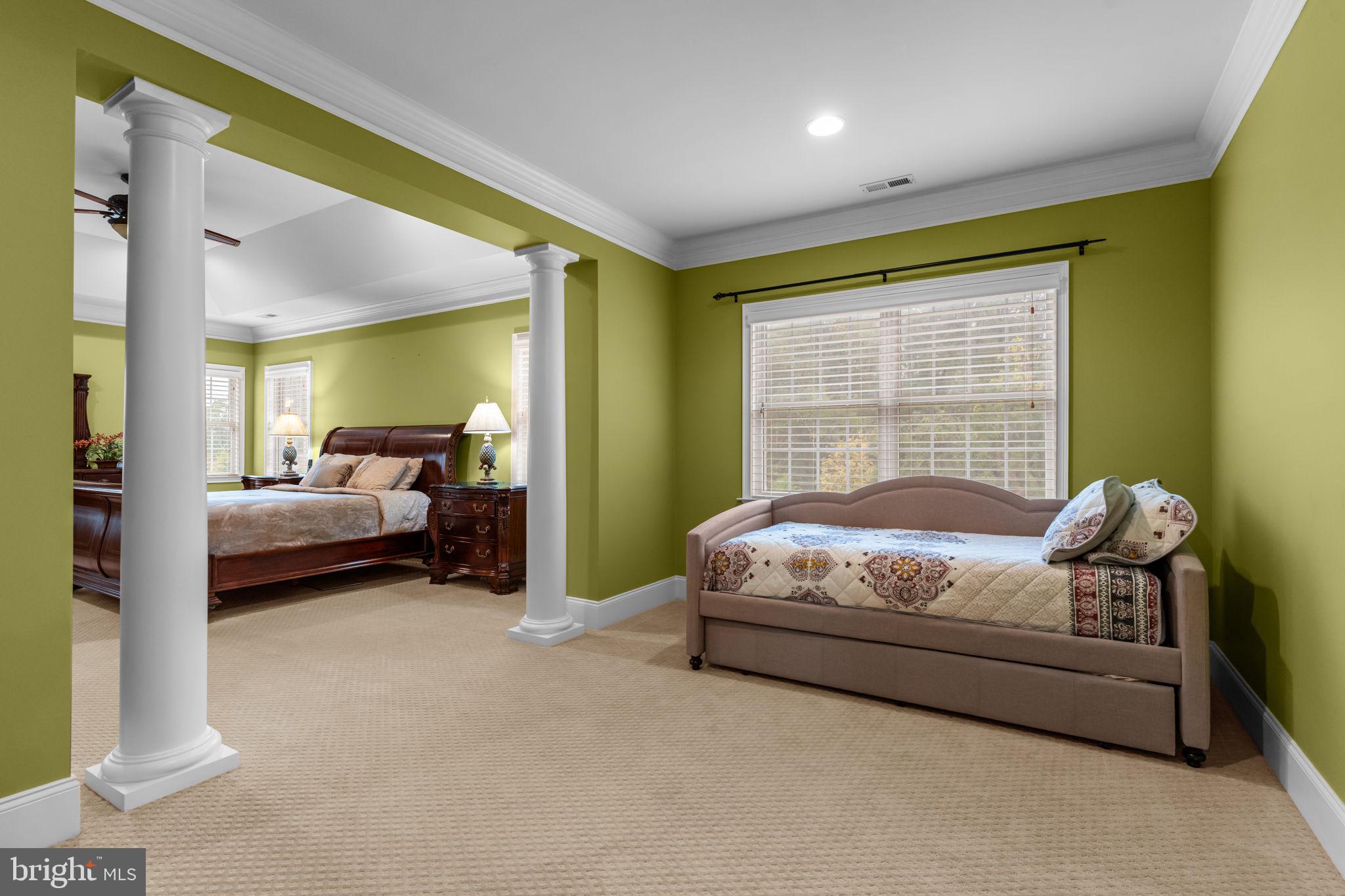 CHAPMANS CORNER - Residential